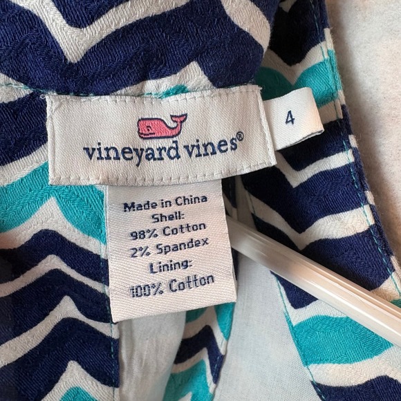 Vineyard Vines Fit & Flare Dress Chevron Blue White Open Back Size 4 Preppy EUC - Picture 10 of 11